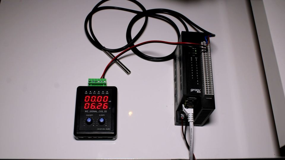 Connecting Opto22 groov and Temperature sensor